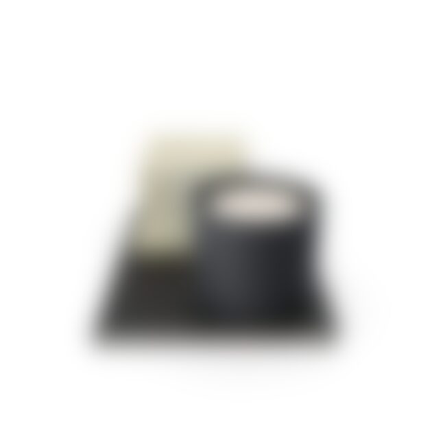 Candle and Small Box on Notebook – Bild 3